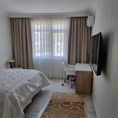 Уютные Апартаменты В Euro Residence Apartment *
