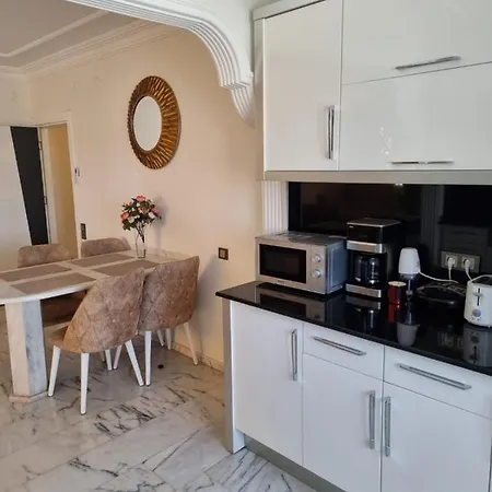 Уютные апартаменты в Euro Residence