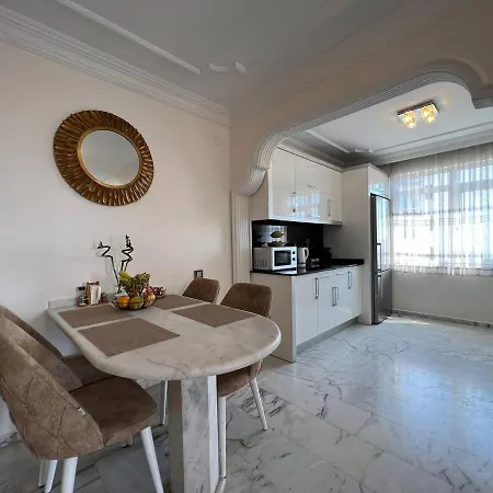 Уютные Апартаменты В Euro Residence * 阿拉尼亚