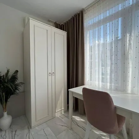 Уютные апартаменты в Euro Residence