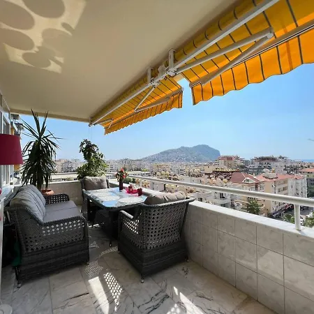 Апартаменты Уютные апартаменты в Euro Residence *